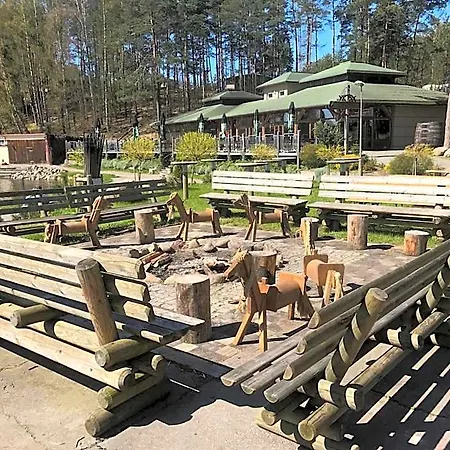 فندق Kaszuby - Jezioro I Zoo W Szarlocie